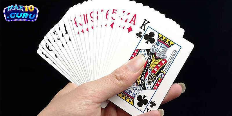 Trò chơi đánh bài tiến lên - Cuộc đấu trí đỉnh cao